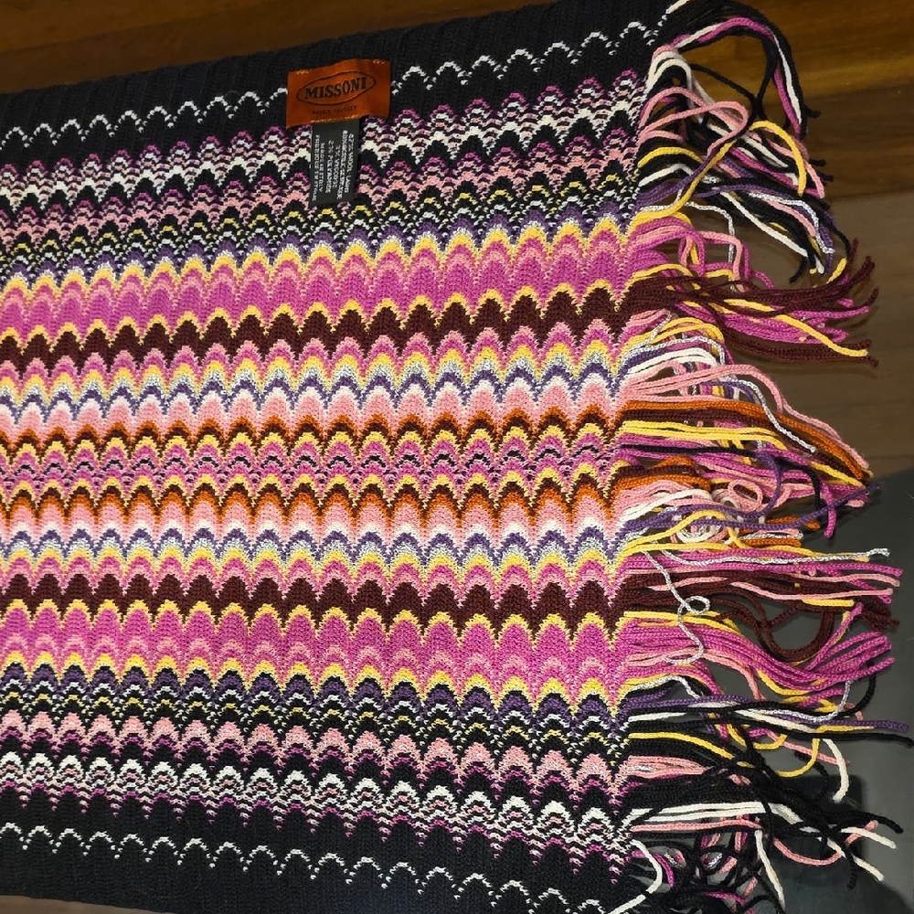 Missoni Vibrant Zigzag Knit Scarf with Fringe